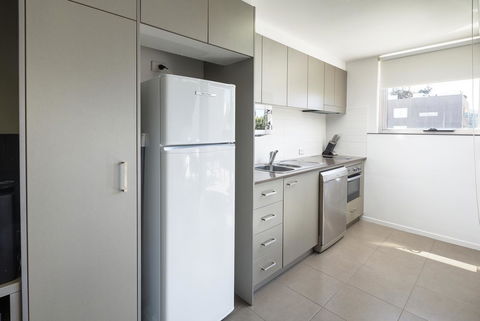 Honeysuckle Executive Apartments - Darwin Holiday 5