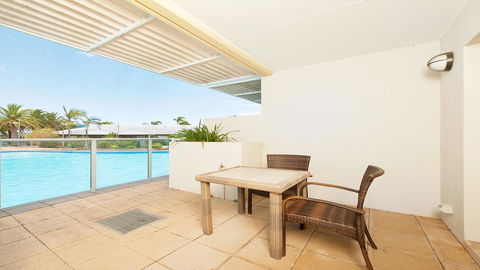 Pacific Blue, Salamander Bay - Darwin Holiday 38