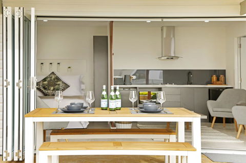 The Beach House North Wollongong - Darwin Holiday 4