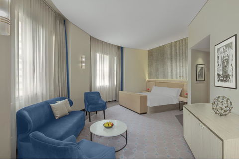 Radisson Blu Plaza Hotel Sydney - Darwin Holiday 6