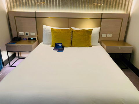Radisson Blu Plaza Hotel Sydney - Darwin Holiday 36