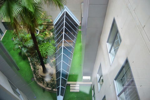 Radisson Blu Plaza Hotel Sydney - Darwin Holiday 42