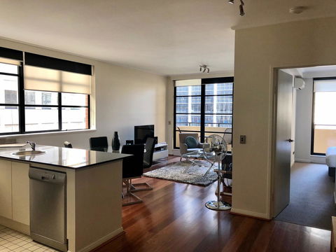 Wyndel Apartments - Apex North Sydney - Darwin Holiday 3
