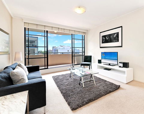Wyndel Apartments - Apex North Sydney - Darwin Holiday 0