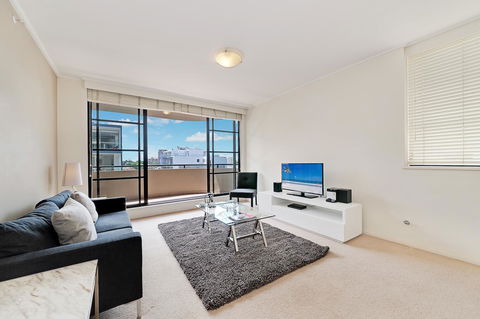 Wyndel Apartments - Apex North Sydney - Darwin Holiday 6