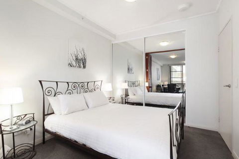 Wyndel Apartments - Apex North Sydney - Darwin Holiday 14
