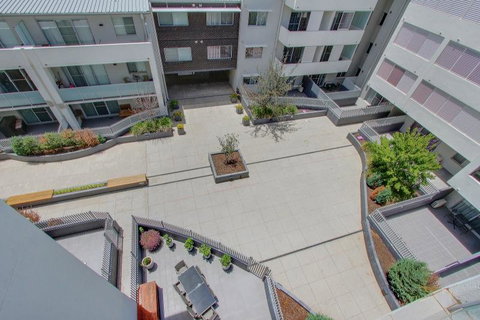 Starlight At The Vue - Darwin Holiday 17