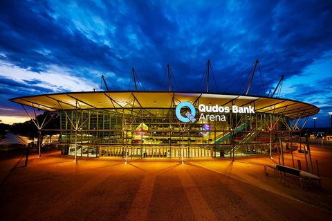Stunning Views Sydney Olympic Park - Darwin Holiday 35