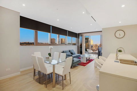 Brand New 3 Bedrooms Apt With Waterfront View - Darwin Holiday 6