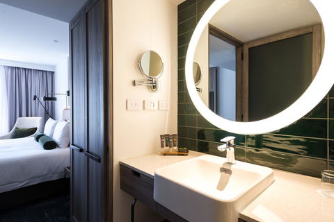Novotel Sydney Darling Square - Darwin Holiday 29