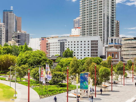 Novotel Sydney Darling Square - Darwin Holiday 1