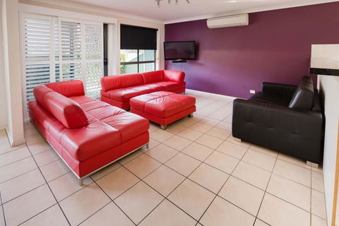 Bluegum Apartments Newcastle - Darwin Holiday 17