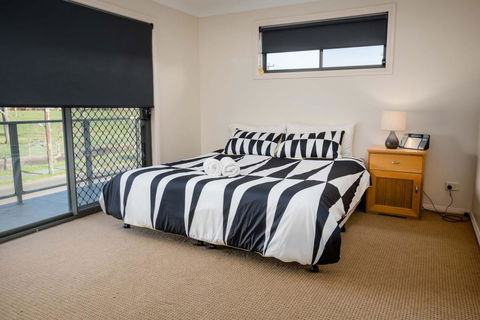 Bluegum Apartments Newcastle - Darwin Holiday 16