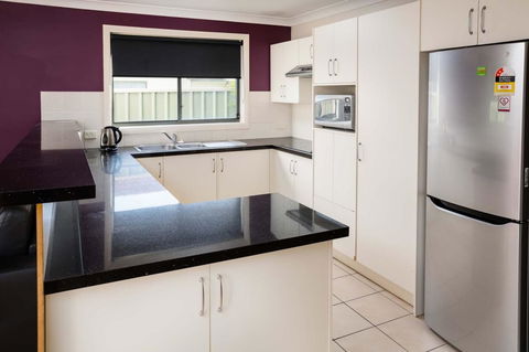 Bluegum Apartments Newcastle - Darwin Holiday 15