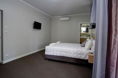 Lakes And Ocean Hotel Forster - Darwin Holiday 17
