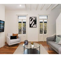 Walk to the city from this renovated heritage gem - Darwin Holiday