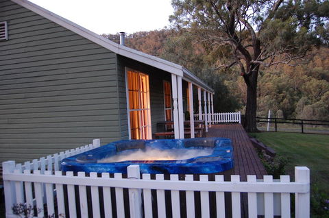 Cadair Cottages - Darwin Holiday 3
