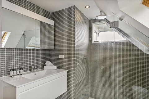 Summery, Spacious 4 Bed Home In Kurraba Point - Darwin Holiday 9