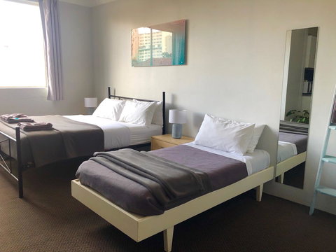 Manly Beachside Apartments - Darwin Holiday 1