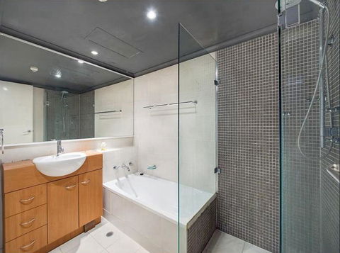 Ausmine Sydney CBD 2Bedroom Apt - Darwin Holiday 14