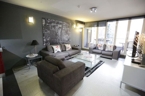 Ausmine Sydney CBD 2Bedroom Apt - Darwin Holiday 8