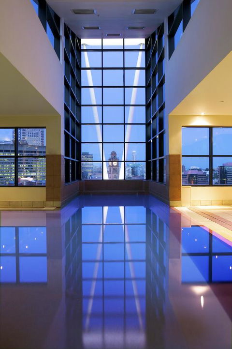 Mercure Sydney - Darwin Holiday 22