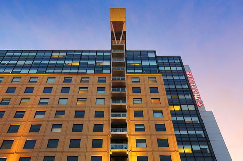 Mercure Sydney - Darwin Holiday 19