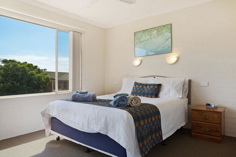 Baywatch Apartments Merimbula - Darwin Holiday 11