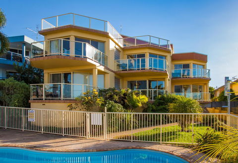 Baywatch Apartments Merimbula - Darwin Holiday 2