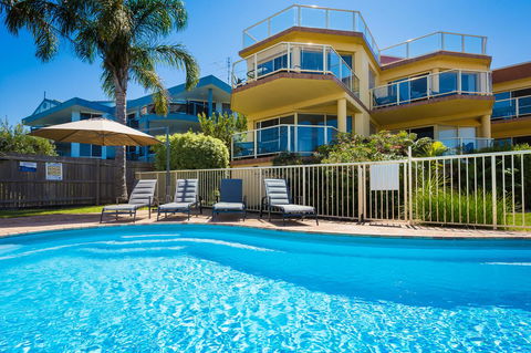 Baywatch Apartments Merimbula - Darwin Holiday 10