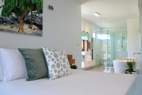 Casuarina Beachfront House - Hostie Properties - Darwin Holiday 9