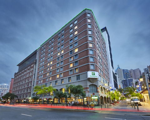 Furama Darling Harbour - Darwin Holiday 0