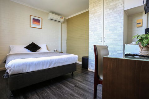 Little Coogee Hotel - Darwin Holiday 0