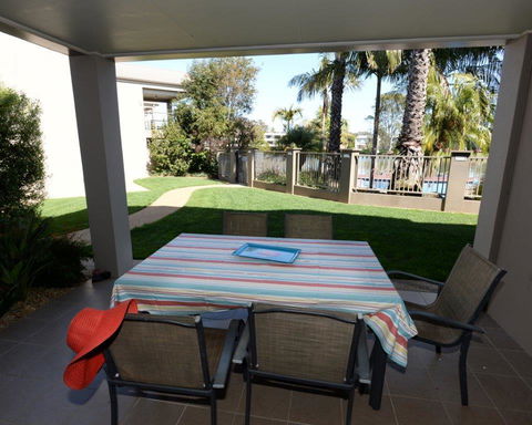 Yarrawonga Waterfront Apartments - Darwin Holiday 12
