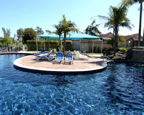 Yarrawonga Waterfront Apartments - Darwin Holiday 0