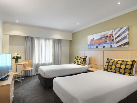 Ibis Styles Sydney Central - Darwin Holiday 3