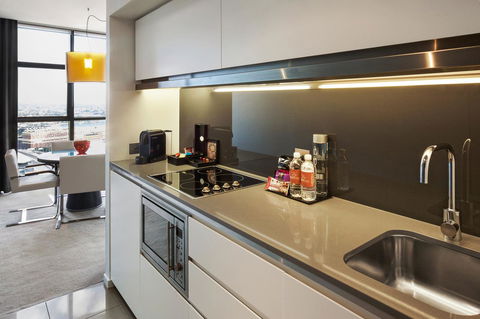 Fraser Suites Sydney - Darwin Holiday 8