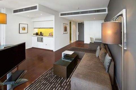 Fraser Suites Sydney - Darwin Holiday 11