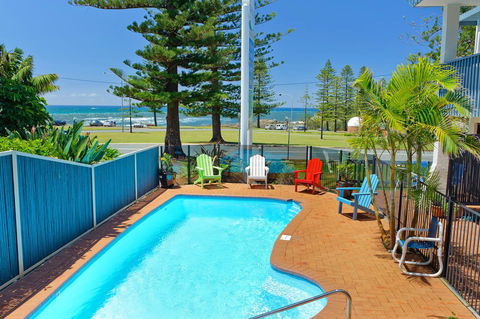 Beach House Holiday Apartments - Darwin Holiday 0