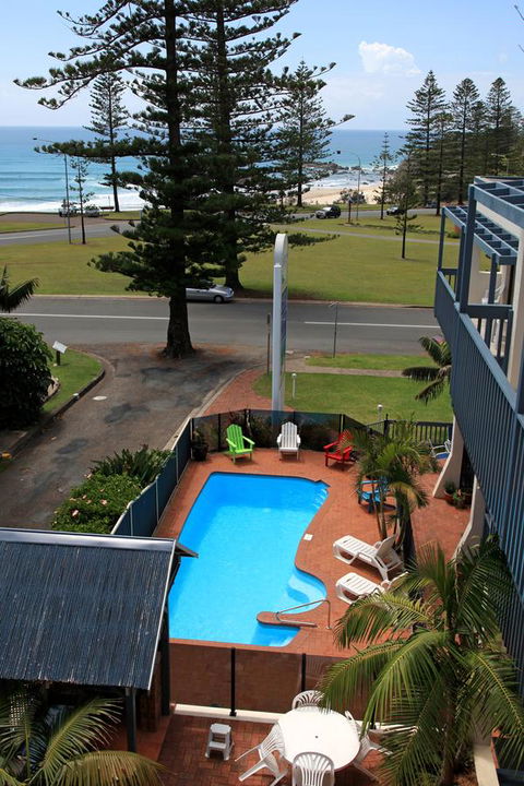Beach House Holiday Apartments - Darwin Holiday 1