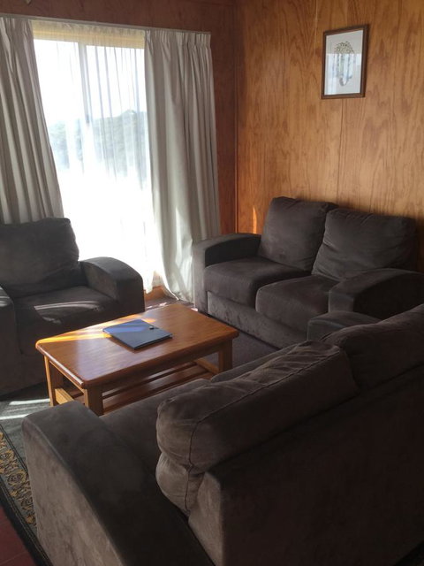 Jenolan Cabins - Darwin Holiday 6