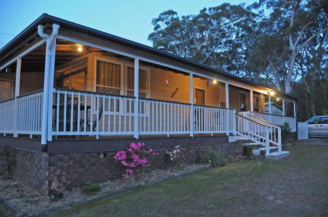 Bush & Bay Cottage - Darwin Holiday 18