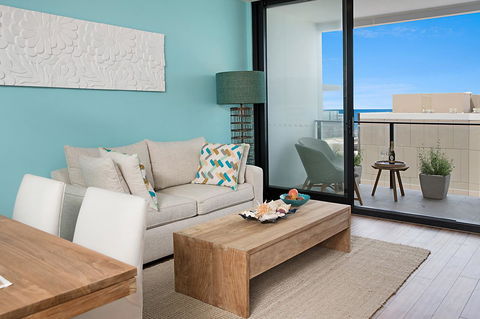 Arena Luxury Beachfront Apartment - Darwin Holiday 44