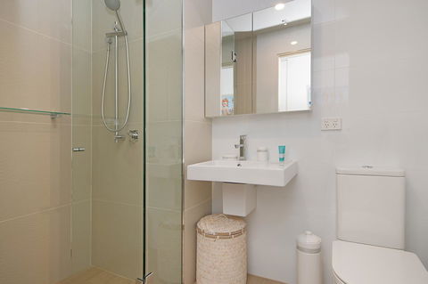Arena Luxury Beachfront Apartment - Darwin Holiday 42