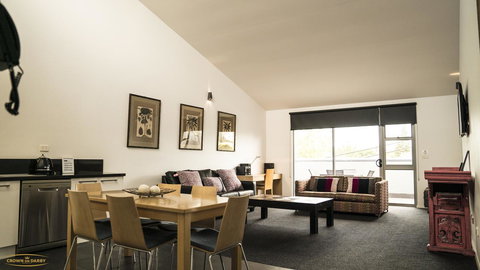 Crown On Darby Newcastle - Darwin Holiday 12