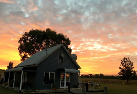 Madigan Wine Country Cottages - Darwin Holiday 15