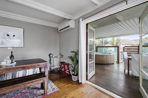 The Spa Cottage With HotTub, Netflix & Stan - Darwin Holiday 6