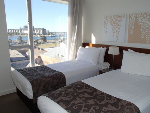 Newcastle Central Plaza Apartment Hotel Official - Darwin Holiday 6