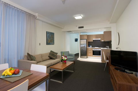 APX World Square - Darwin Holiday 2