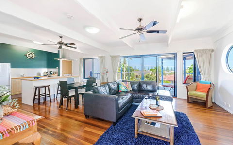 Coast Yamba - Adults Only - Darwin Holiday 7